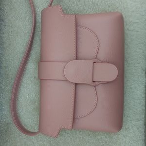 Senreve Aria Belt Bag (Pebbled Leather, Limited Edition Mauve Color)